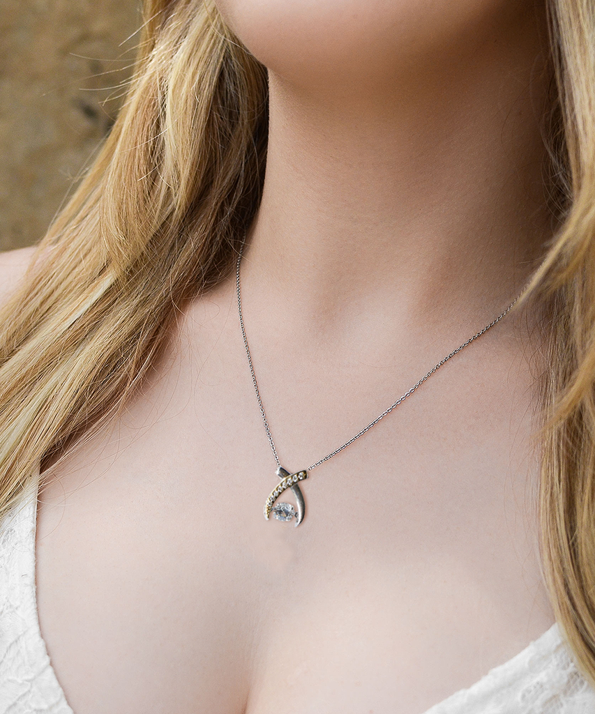 Cousin on sale friendship necklaces