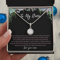 Nana Necklace – Meaningful Nana Gift from Grandkids, Sentimental Jewelry for Nana Birthday or Christmas - "Some people go that extra mile"