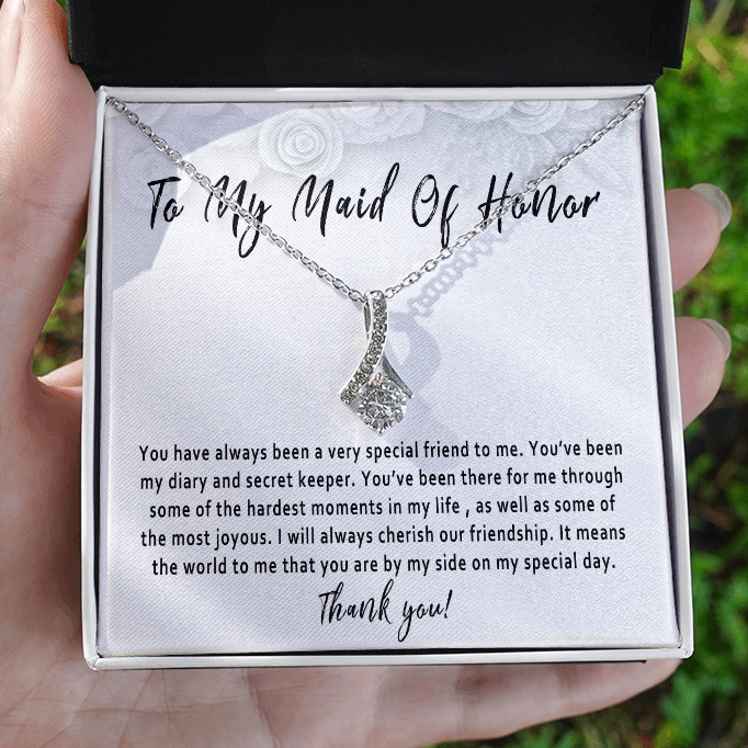 maid of honor gift necklace idea