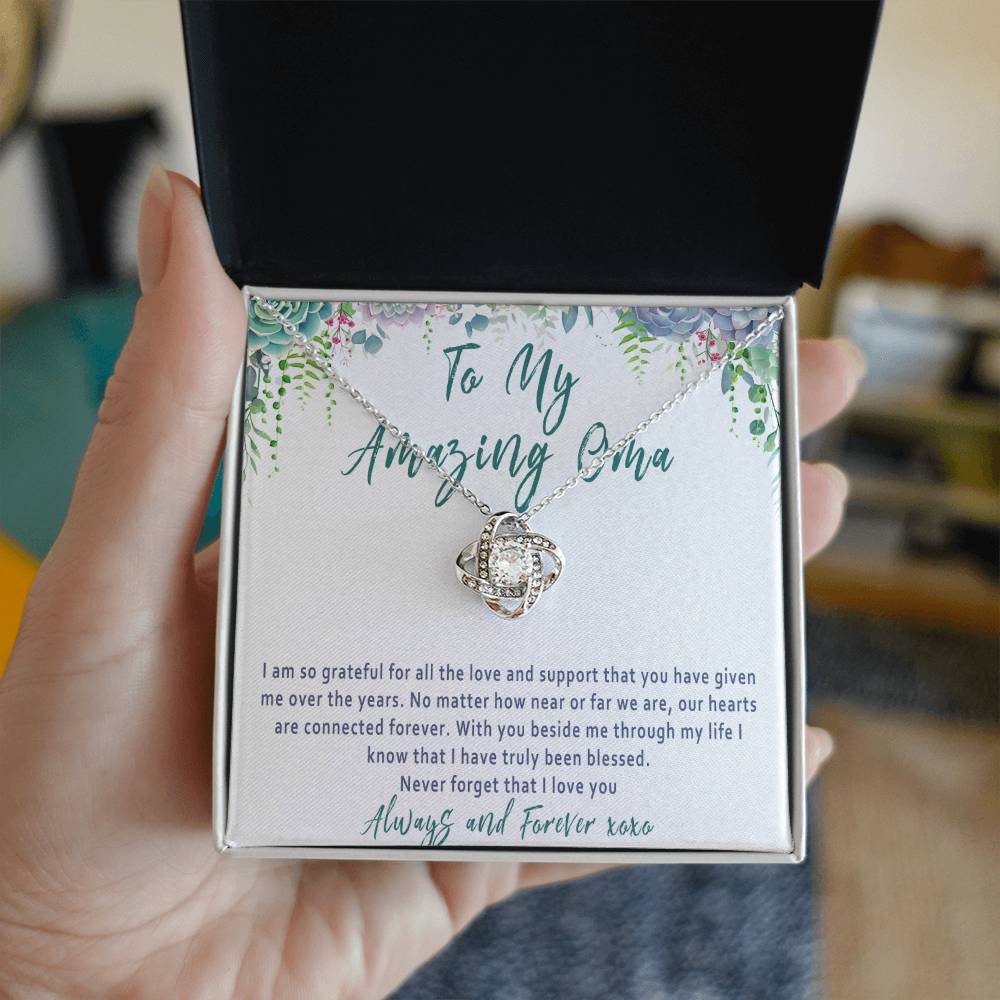 Oma Mother's Day Necklace Gift from Grandchild – Love Knot Oma Gift, Grandma Jewelry Keepsake - "I am so grateful for all the love..."